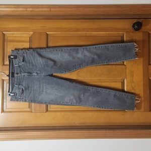 MOTHER High Waisted Looker Ankle Fray, Jeans/Denim, Gray, Women's Size 29, GUC